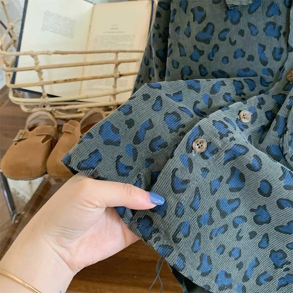 Blouses Boys Leopard Print Shirt Loose Coat Autumn New Tide Children Baby Spring Long Sleeved 2024 Fashion Simple Cool Y240906