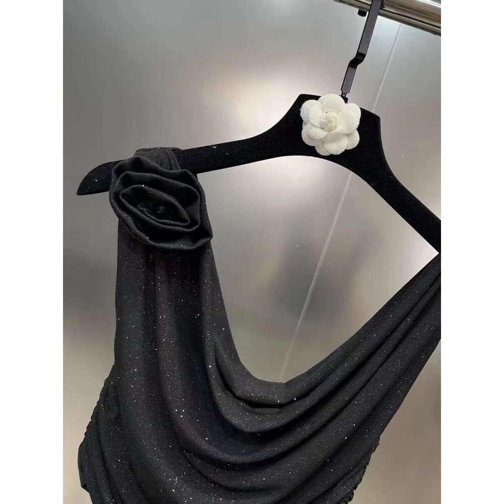 Naked waist sexy black flower vest 2024 summer new ins fashionable design pure desire style slimming