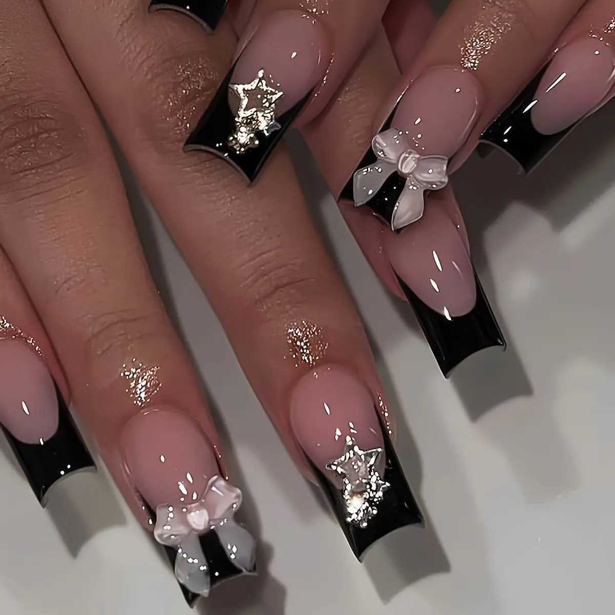24 pieces of long coffin fake nails with Star Rhinestone black Y2K nail art French gradient full cover press girls nail tip W240905