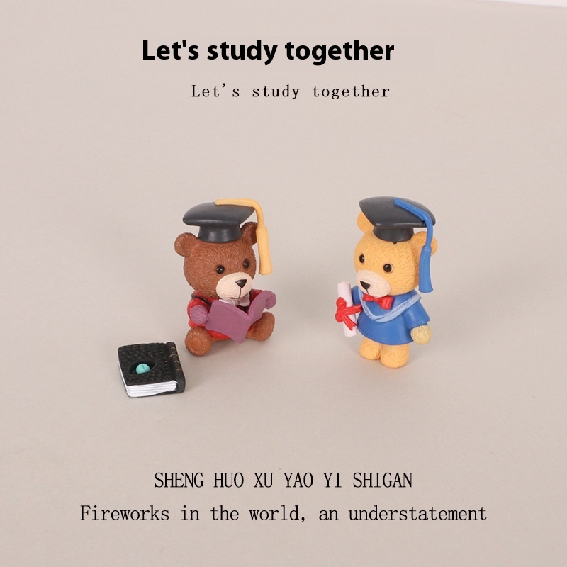 Mini Cute Bear Doctor Learning Creative Resin Crafts Ins Micro Landscape Office Desktop Ornament OB1