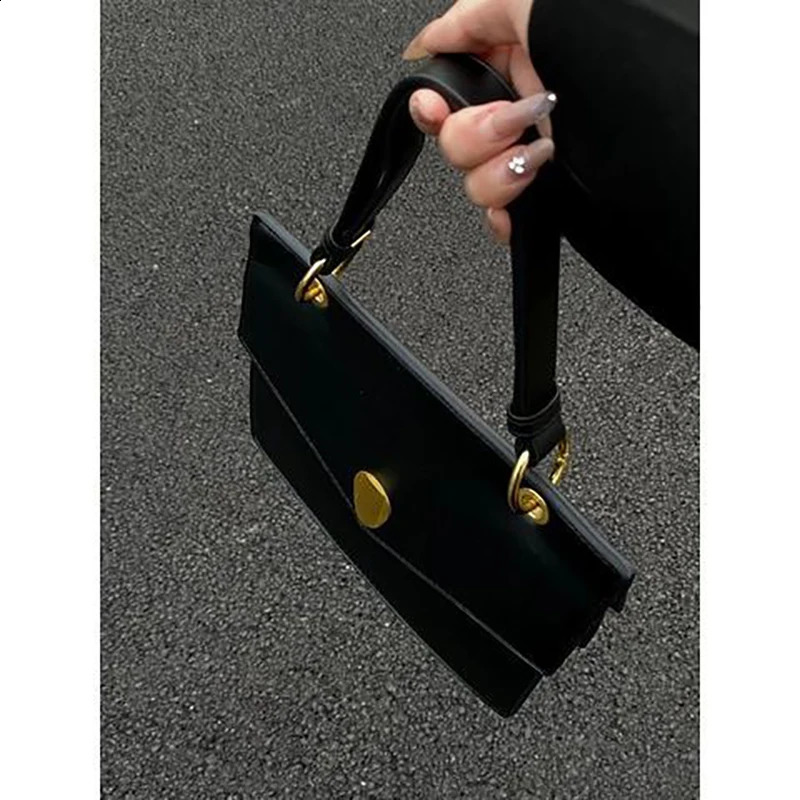Fashionable business style womens retro briefcase shoulder bag OL metal buckle minimum envelope handbag 240906