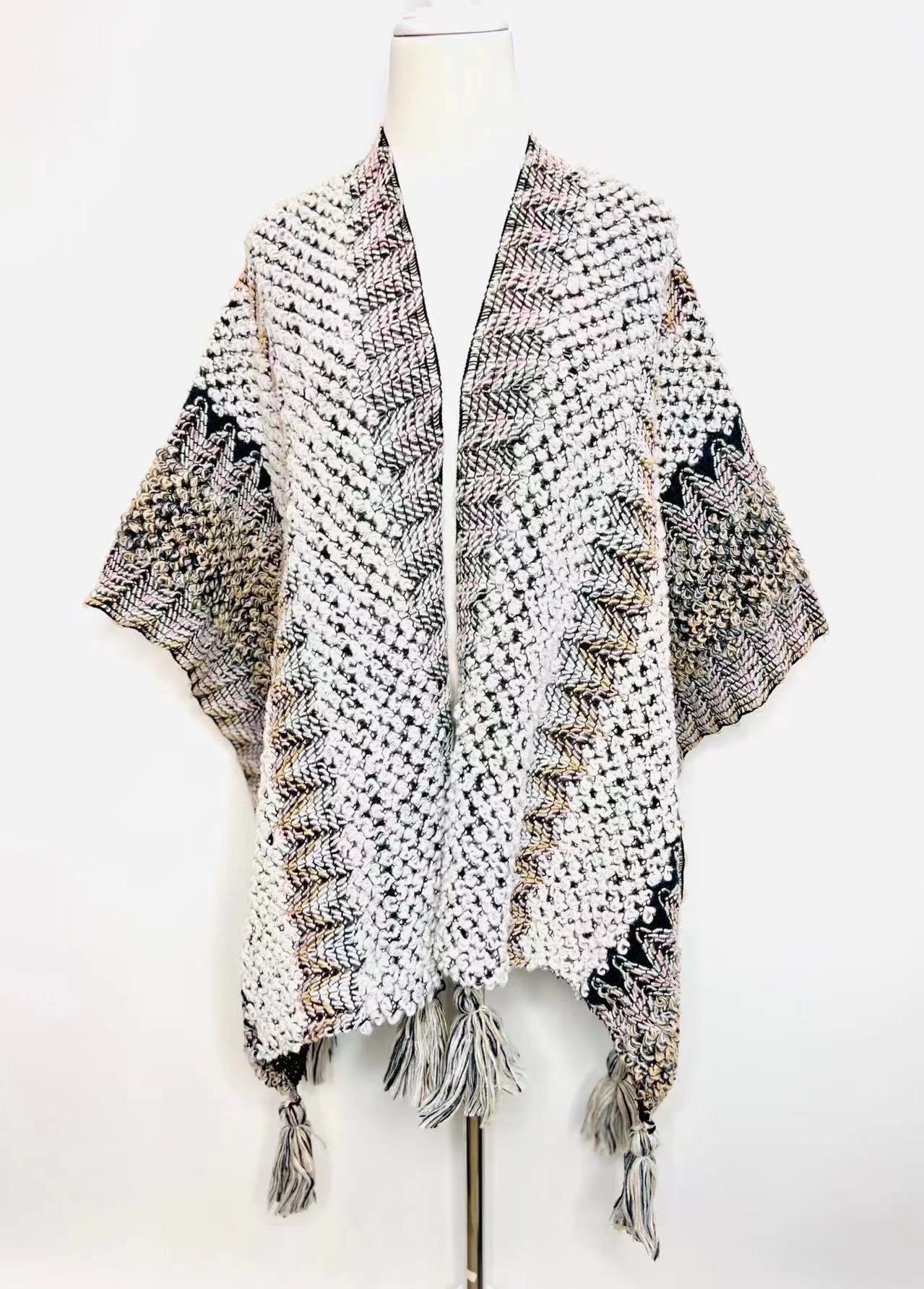 Woolen shawl, Xu Hongdou, same style Bohemian multi-color patchwork outer cloak, travel warm jacket