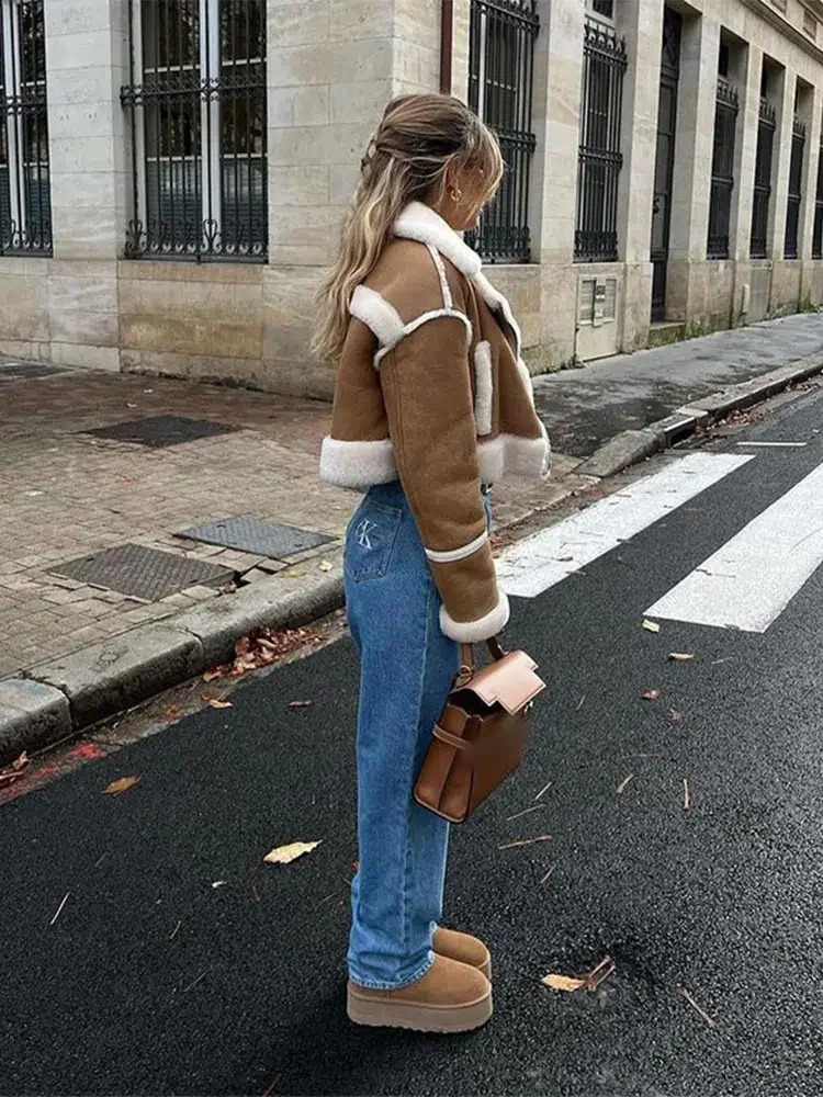 Womens autumn and winter plush patchwork leather jacket elegant lapel long sleeved cut fashionable womens streetwear 240905