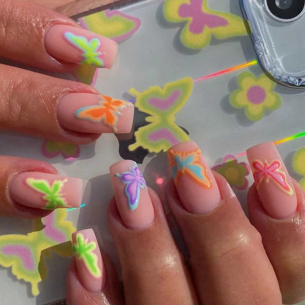 Fairy White Flower Fake Nails Pink French Pressing Nail Short Square Wearable Fake Nail W240905