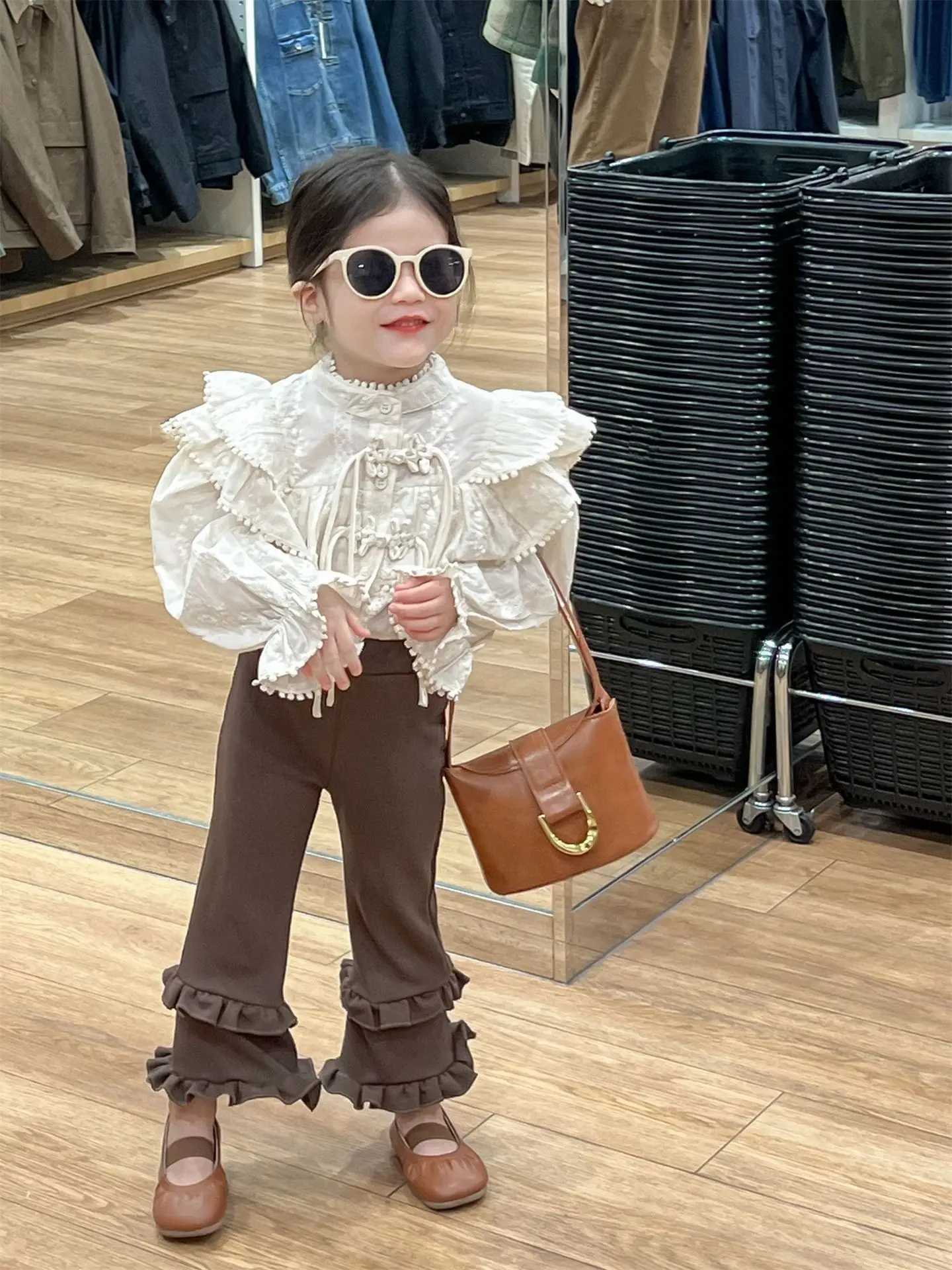 Children Clothing 2024 Spring New Korean Version Children Clothing Girl Western-style Lace Shirt Button Up Shirt Trend Y240906