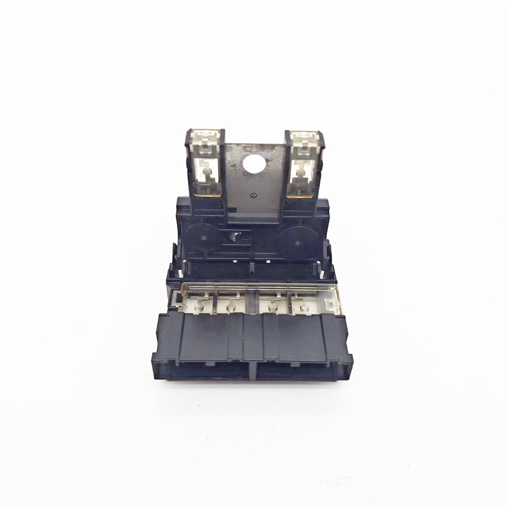 Positive Battery Fuse Connector 2005-2015 For Nissan 24380-89914 24380-8991A