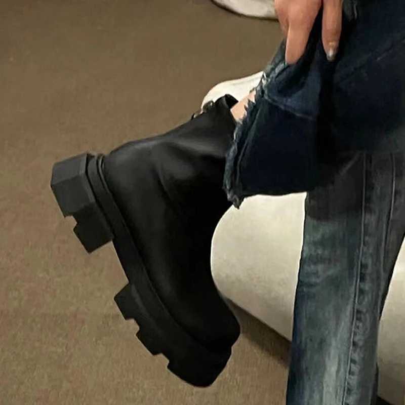 New Womens Ankle Platform Chelsea Motorcycle Boots Winter Shoes 2022 Fashion Gothic Casual Shoes Gladiator Apartment Xuebotas CL240906