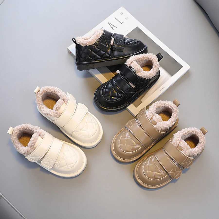 Childrens New Cotton Shoes Girls Winter Plush Snowboots Non Slip Princess Style Cotton Shoes Kids Snow Boots Boys Ankle Boots M240906