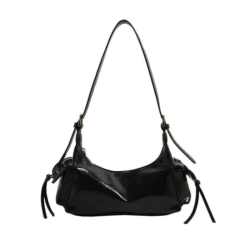 Red soft leather commuting bag new women's new style spicy girl style motorcycle armpit shoulder bag 240915