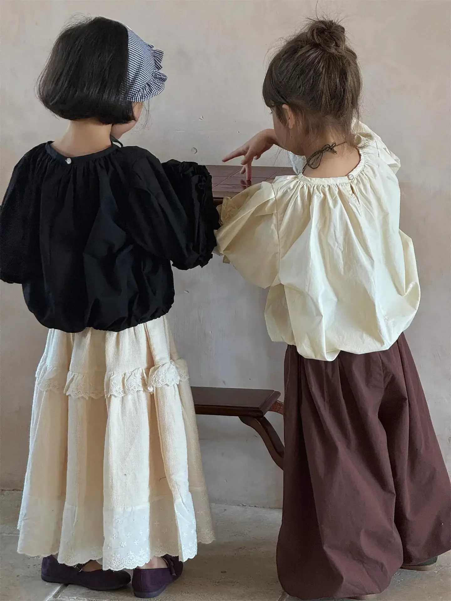 Blouses Korean Childrens Clothing Autumn New Girl Shirt Retro Style Easy Flower Edge Tops Simple 2024 Round Collar Y240906