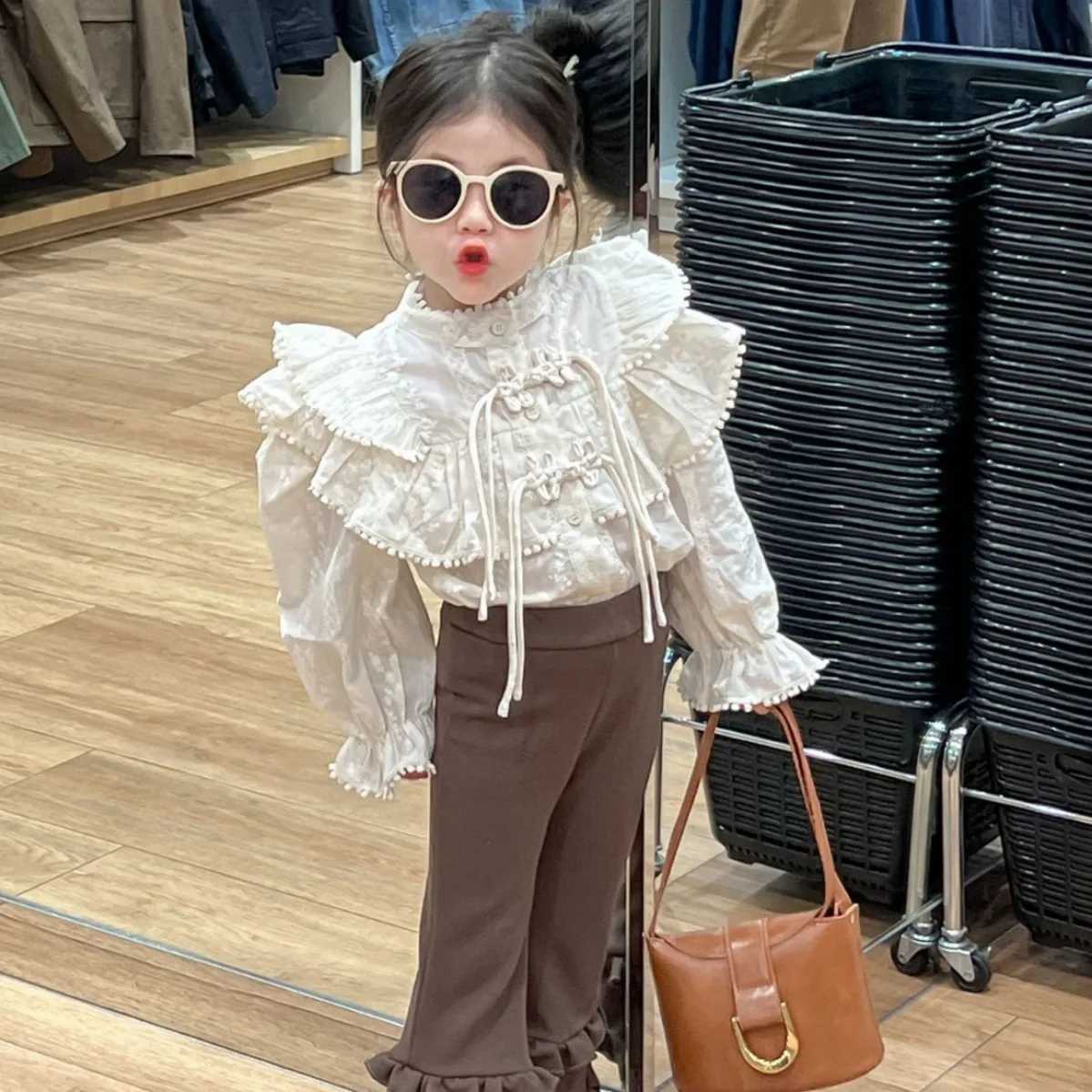 Children Clothing 2024 Spring New Korean Version Children Clothing Girl Western-style Lace Shirt Button Up Shirt Trend Y240906