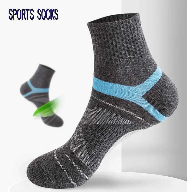 3 pairs of high-quality cotton mens socks for sports running breathability leisure summer soft fitness compression mid tube mens socks W240905