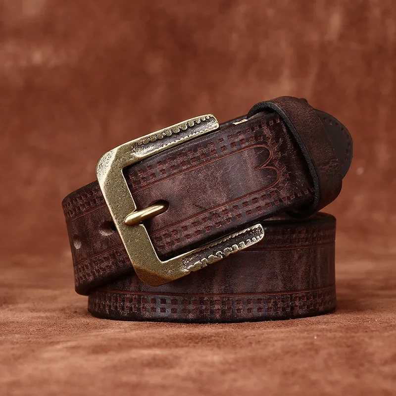 Classic leather mens belt with vintage brass buckle W240905
