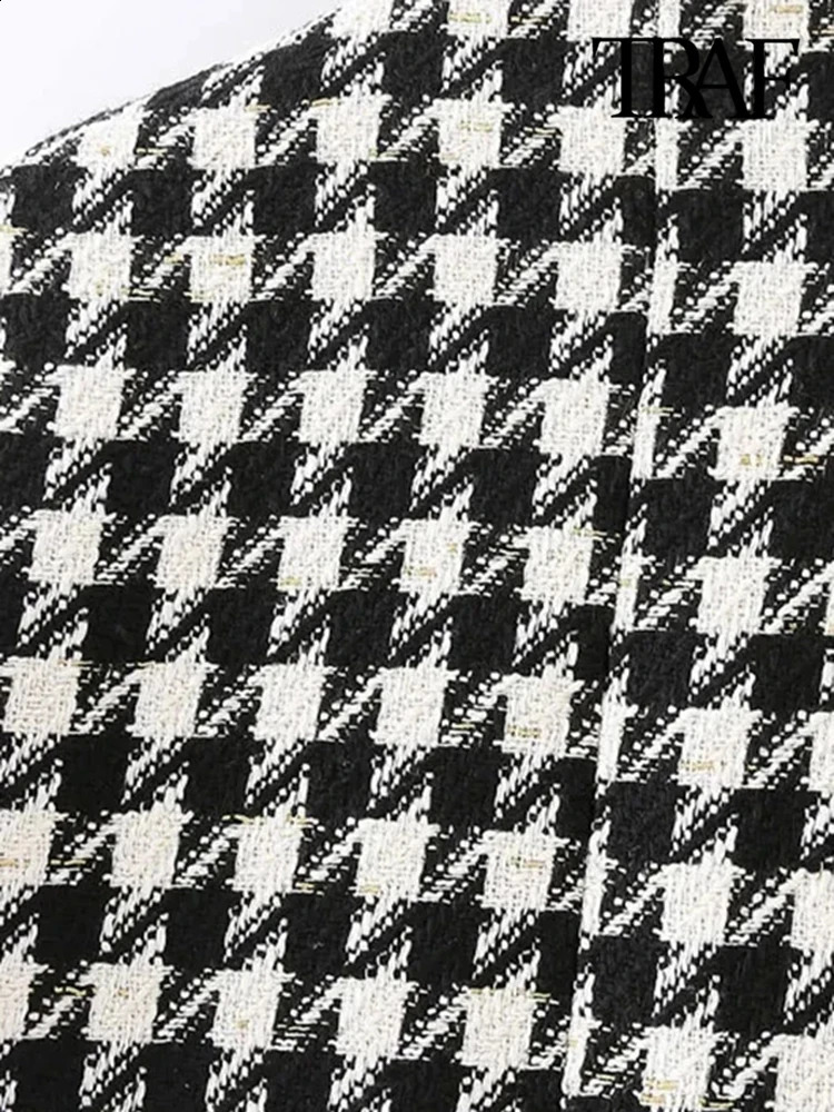 TRAF Women Fashion Houndstooth Tweed Blazer Coat Vintage Long Sleeve Flap Pockets Female Outerwear Chic Veste Femme 240904