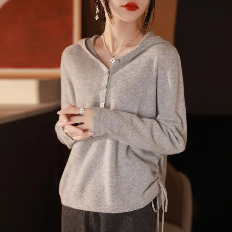 Crochet knitted sweater made of wool suitable for autumn and winter loose underwear womens cashmere sweaters 240905