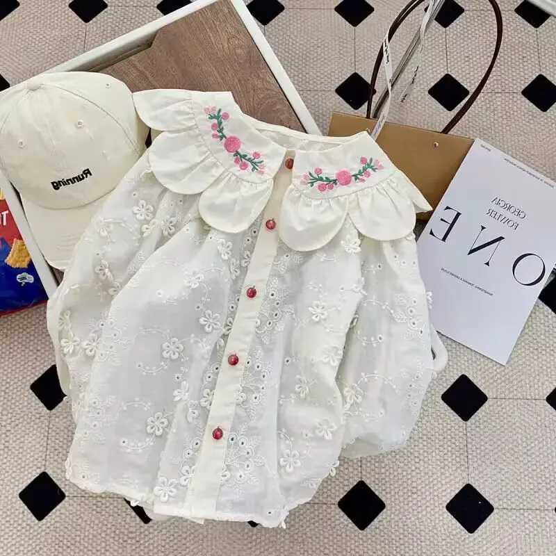 Childrens Shirt Fashion Spring/Summer New Lace Collar Shirt Girls Fragmented Embroidery Casual Long Sleeve Shirt Baby Top Y240906