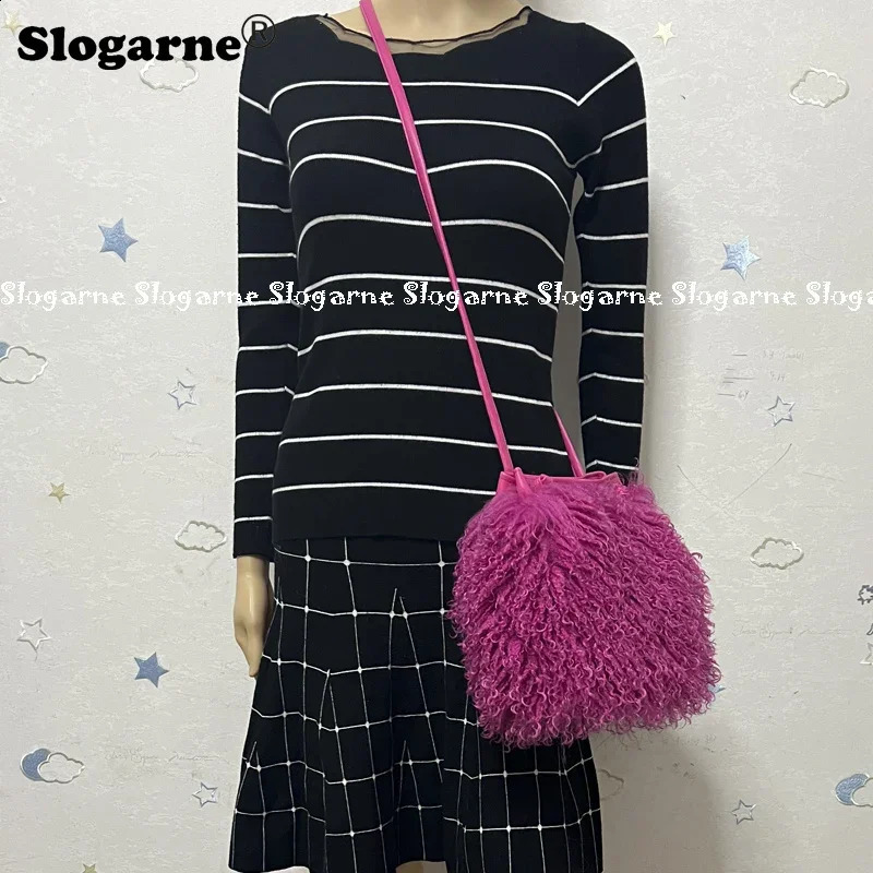 Fashionable artificial Mongolian wool leather bag beach fur shoulder womens long handbag y grille 240906