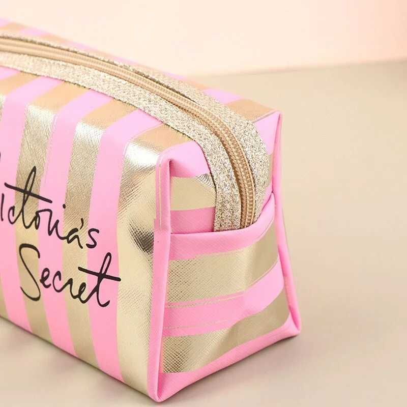Waterproof PVC laser cosmetic storage bag female travel organizer case makeup bag makeup bag wash bag W250109