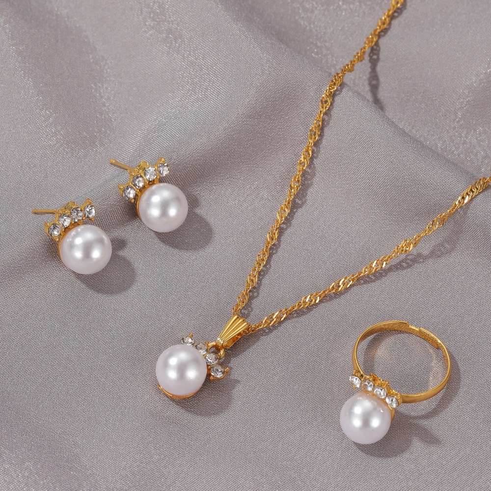 Elegant Pearls Crown Jewels Collection - Perfect Set of Earrings, Rings, and Necklaces for Special Occasions