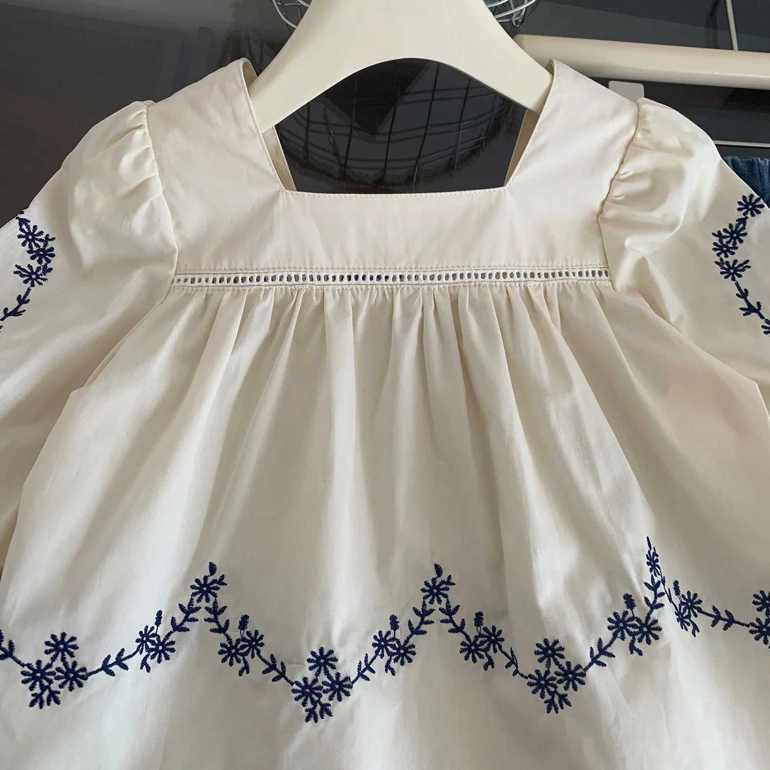 2024 Spring New Korean Girls Long Sleeve Embroidered Doll Casual Fashion All-match Simple Square Collar Loose Shirt Y240906