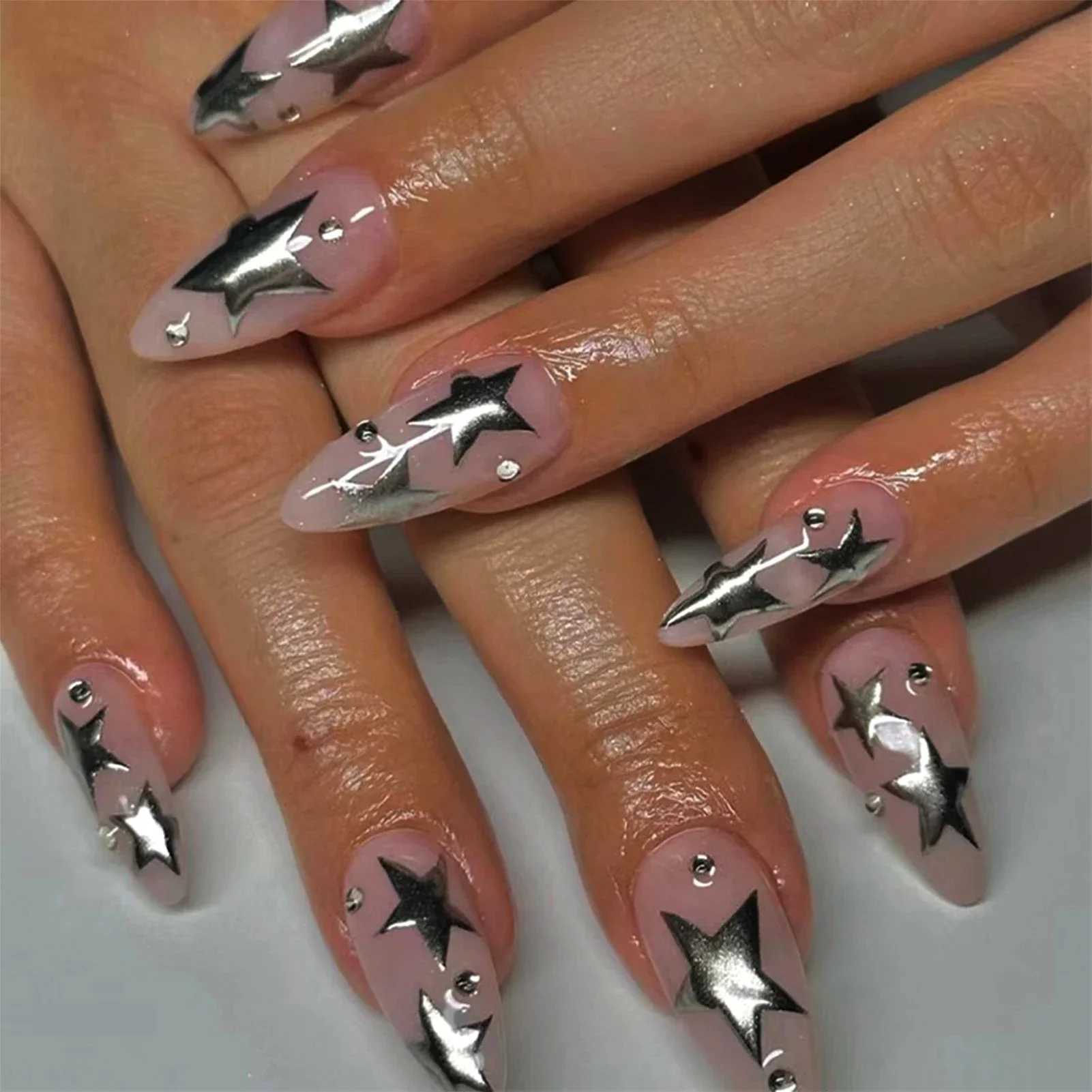 24 pieces of y2k silver cool fake nails Gothic style 3D fake nail patches for women wearable and detachable artificial nail patches W240905