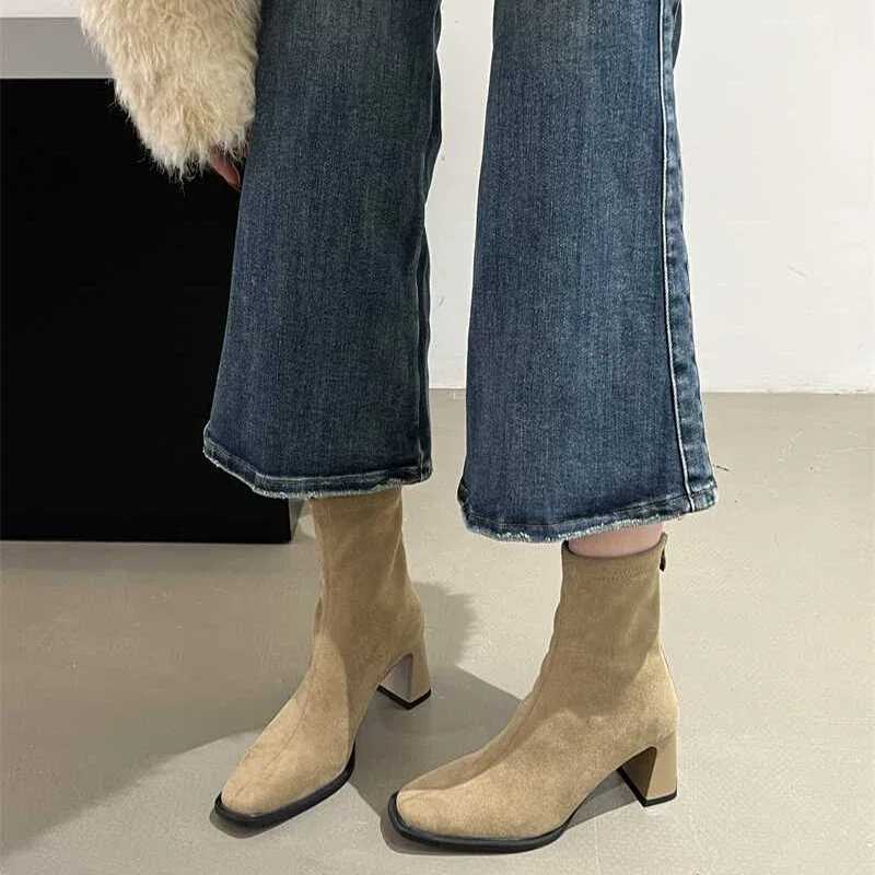 Womens elastic ankle boots are fashionable elegant modern ultra-thin short boots autumn and winter lace back zipper shoes CL240906