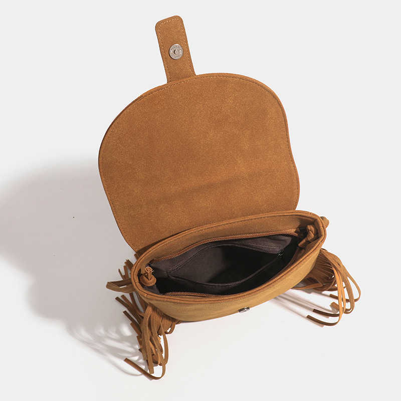 Spring Flip Woven Tassel Bag Soft Leather Trendy Versatile Cross Shoulder Women's Bag 240915