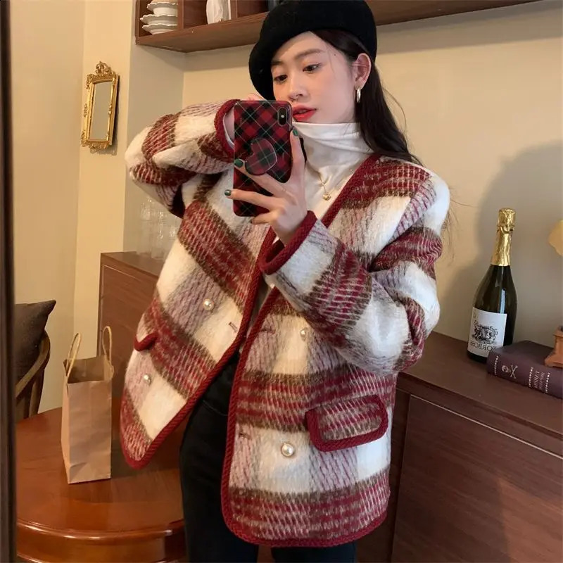 Spring Autumn Jacket Large Size Korean Small Fragrant Wind Outwear Tweed Plaid Coat Women Casual Loose Woolen Overcoat 240904
