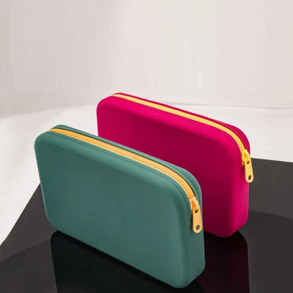 Zippered cosmetics storage bag silicone square storage bag large capacity makeup bag waterproof makeup brush holder W240905
