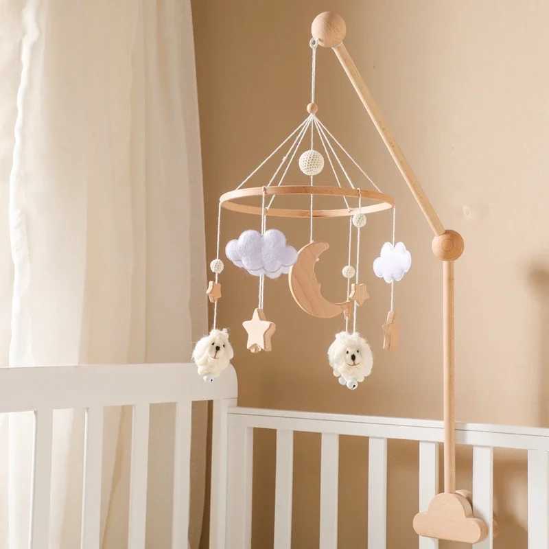 Wooden baby mouse mobile 0-12 months soft felt cartoon sheep star moon crescent music box hammock Bell mobile baby crib bracket toy W240815