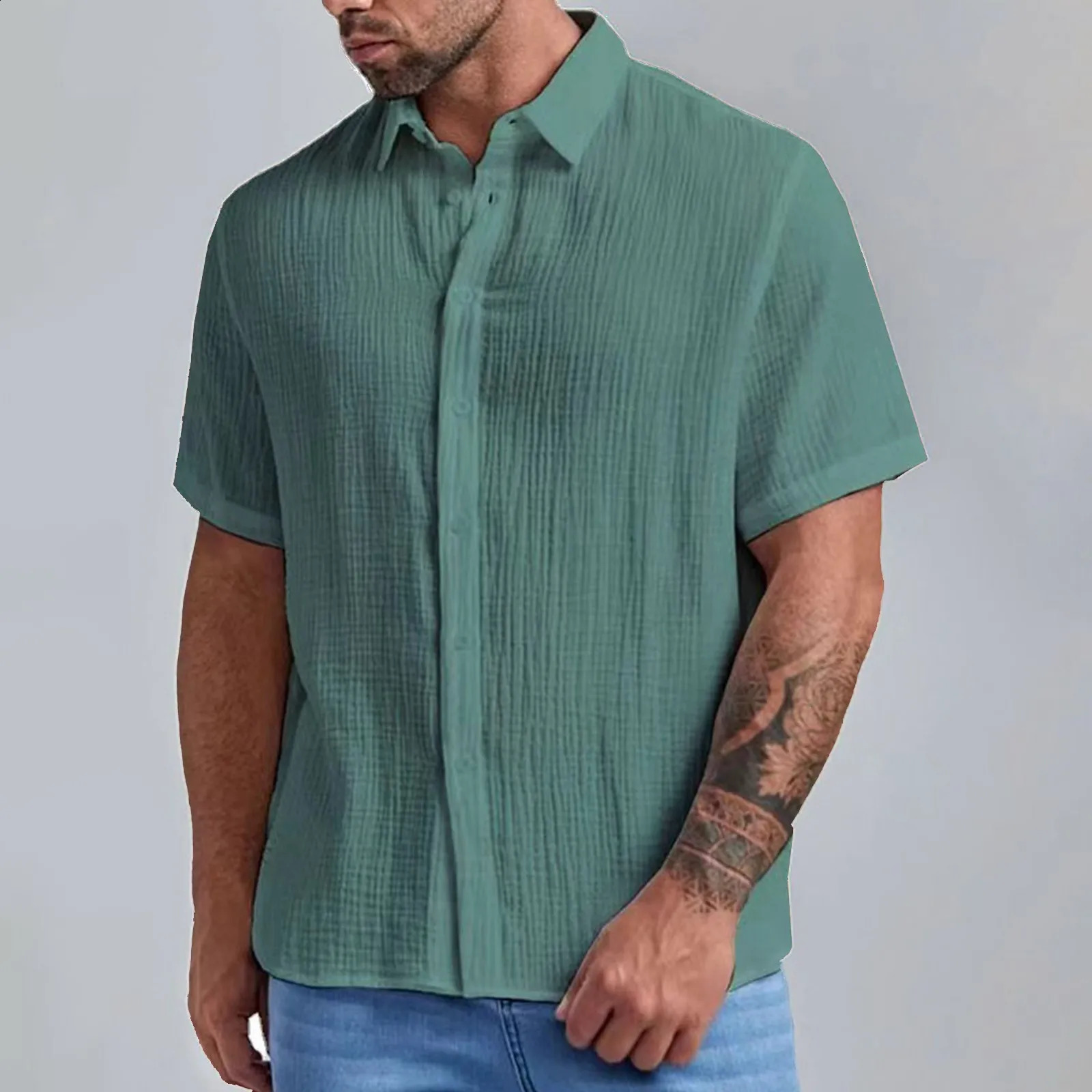 MenS Solid Color Shirt Cotton Short Sleeved Casual Buttons Up Vertical Stripe Light Printed Shirts Summer Street Cool Clothing 240906