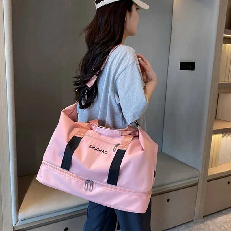 Fitness tote bag with dry wet separation exercise yoga bag short distance portable travel large capacity single shoulder luggage bag W240906