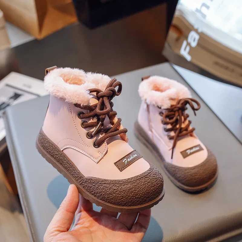 Childrens Snow Boots New Velvet Thickened Boys and Girls Cotton Shoes High-top Anti-slip Kids Cute Waterproof Cotton Boots M240906