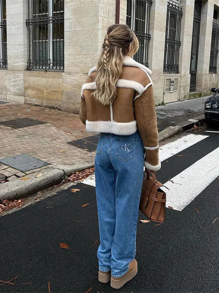 Womens autumn and winter plush patchwork leather jacket elegant lapel long sleeved cut fashionable womens streetwear 240905