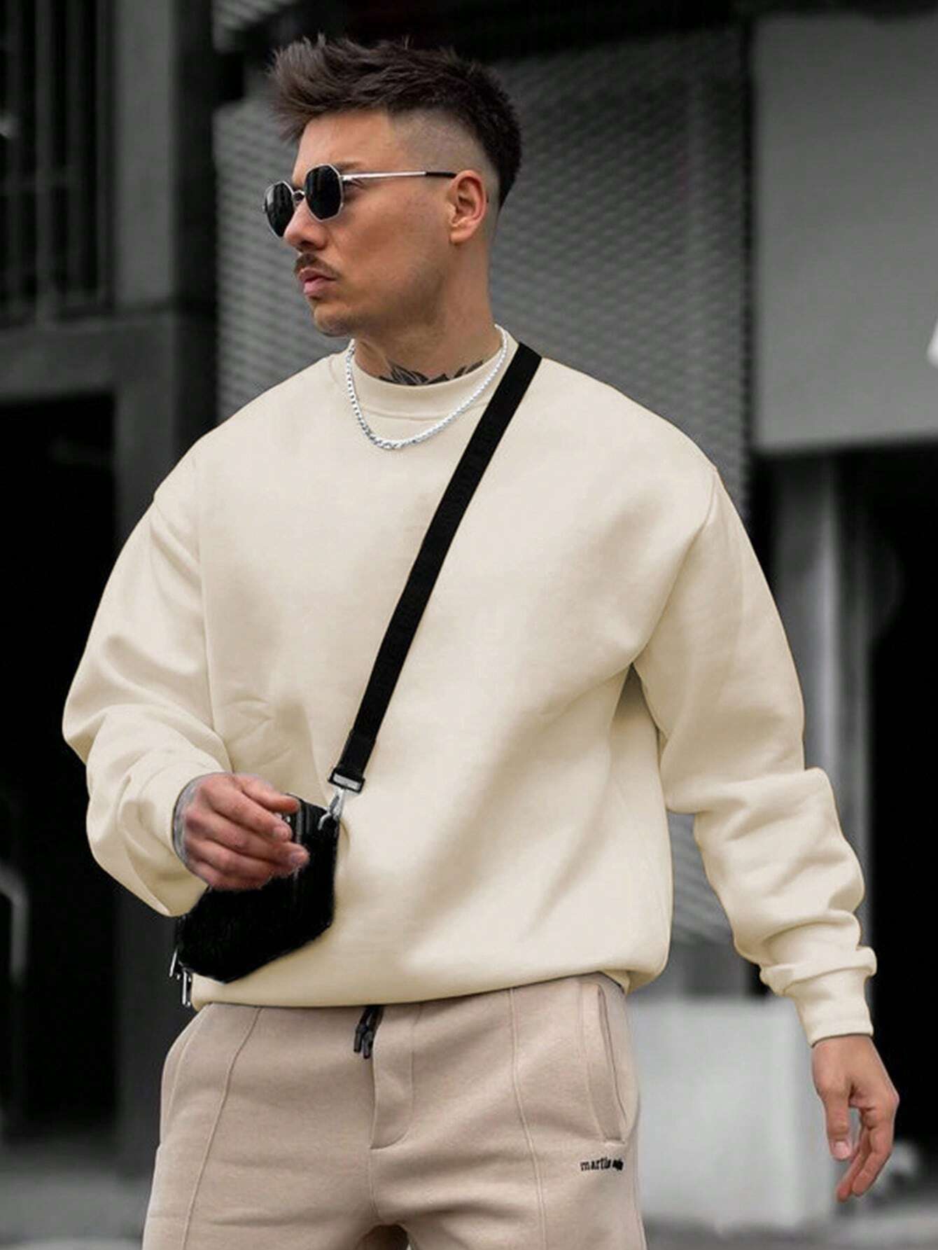 Men's Solid Color Pullover Hoodie, Spring & Autumn Sweatshirt