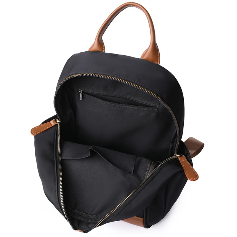 Womens waterproof nylon fashionable highcapacity backpack womens Versatile Travel Rucksacks casual simple student 240906