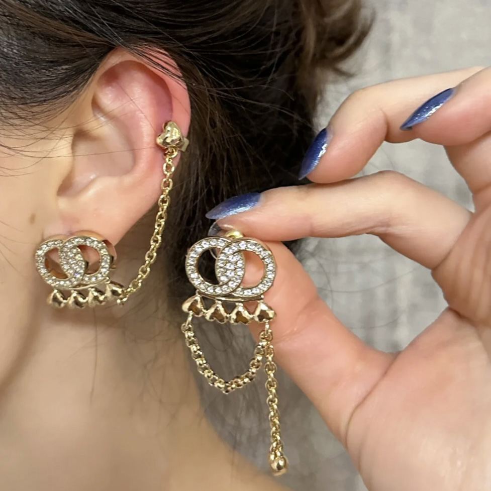 French Full Diamond Clip Earrings 925 Silver Plated Boutique Jewelry Women s Heart Charm Chain Earrings Designer Luxury Boutique Gift Earrings With Box