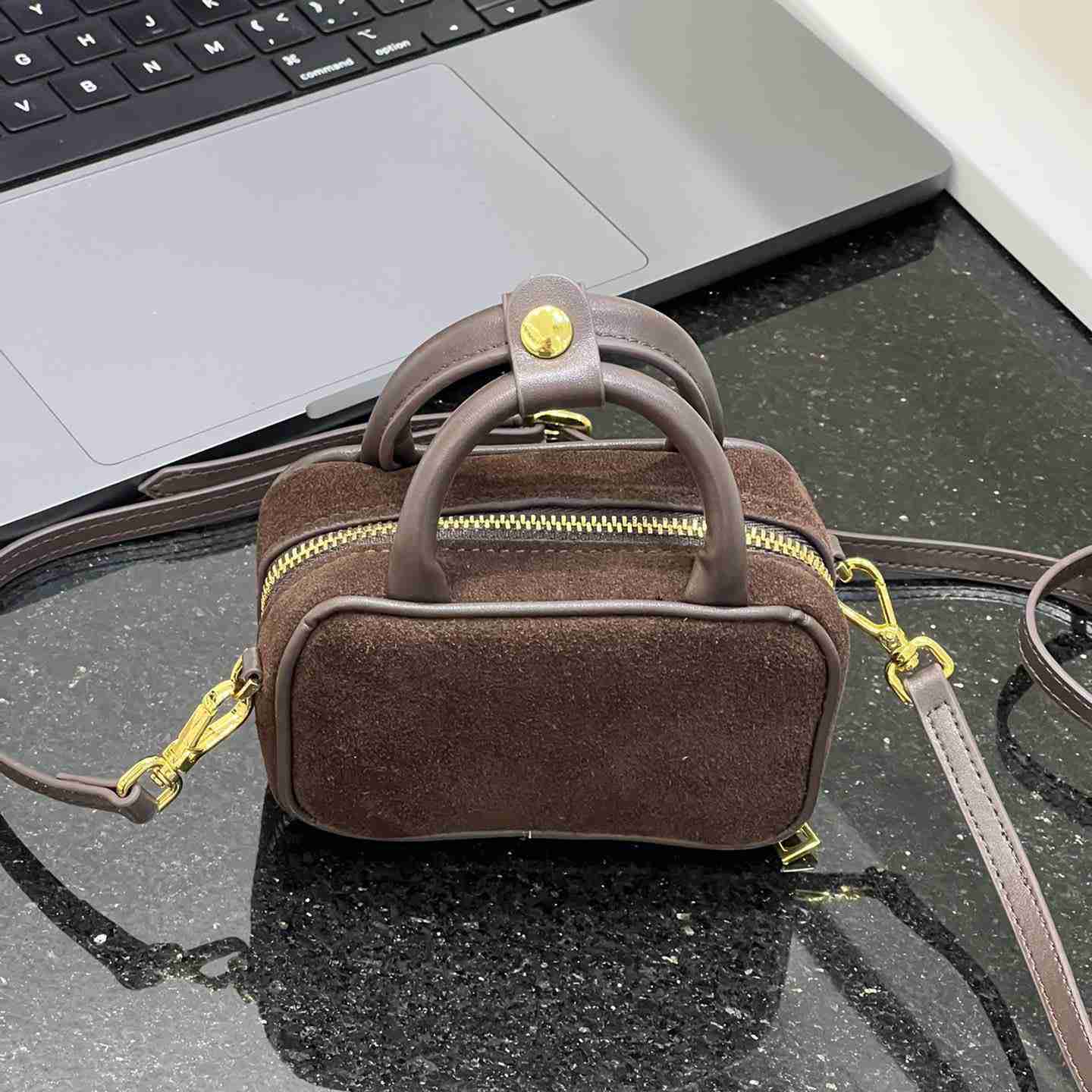 Boston women's bag niche crossbody pillow bag premium leather versatile handbag for women 240915