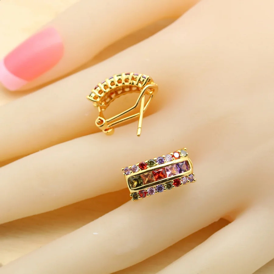 Square multi-color zirconia gold-plated jewelry set suitable for womens earrings necklaces rings birthday gifts 240906