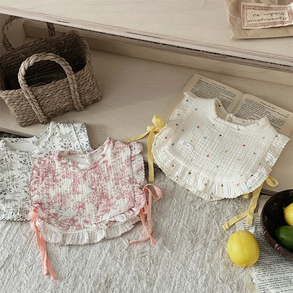 cute floral lace princess baby feeding bib born cotton linen Drool bib Bandana baby girl Burp clothes Saliva towel 24906