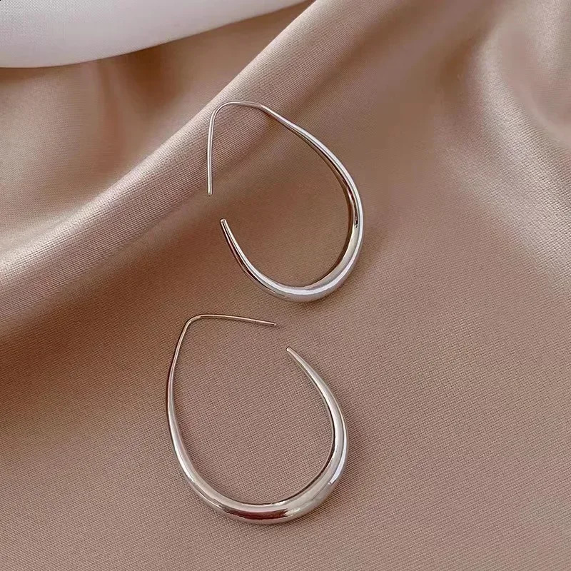 selling geometric oval ring earrings for women simple design earrings for parties weddings fashion jewelry accessories 240906