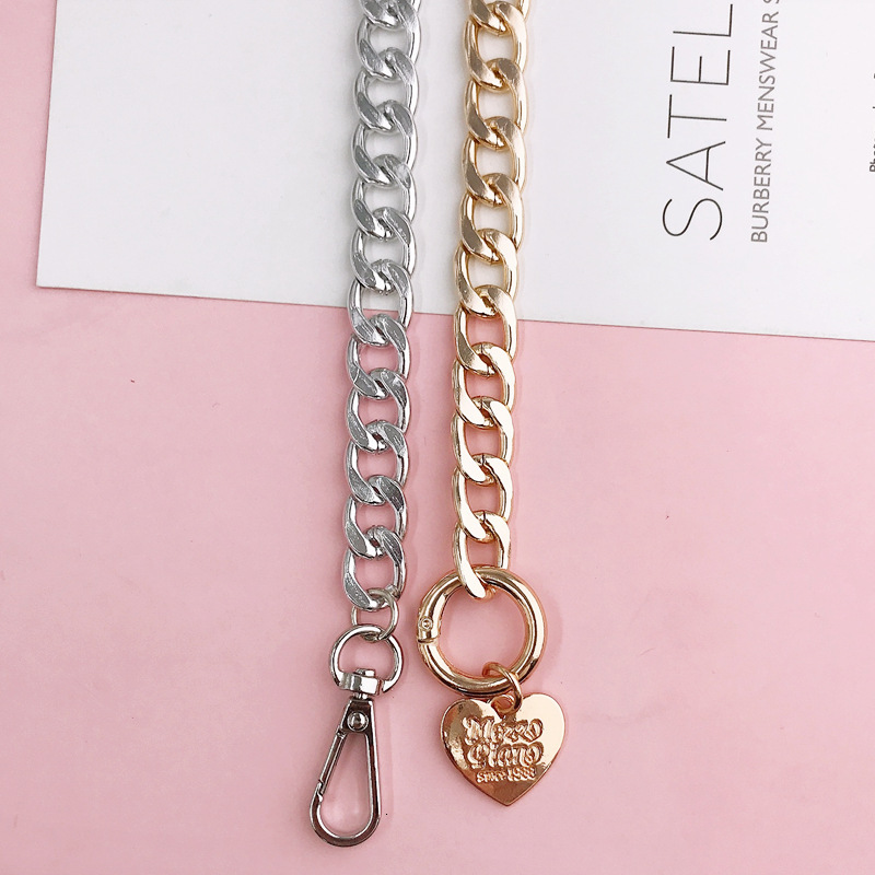 Yilian's new electroplated metal chain DIY phone case material handmade heart-shaped hand-held accessories