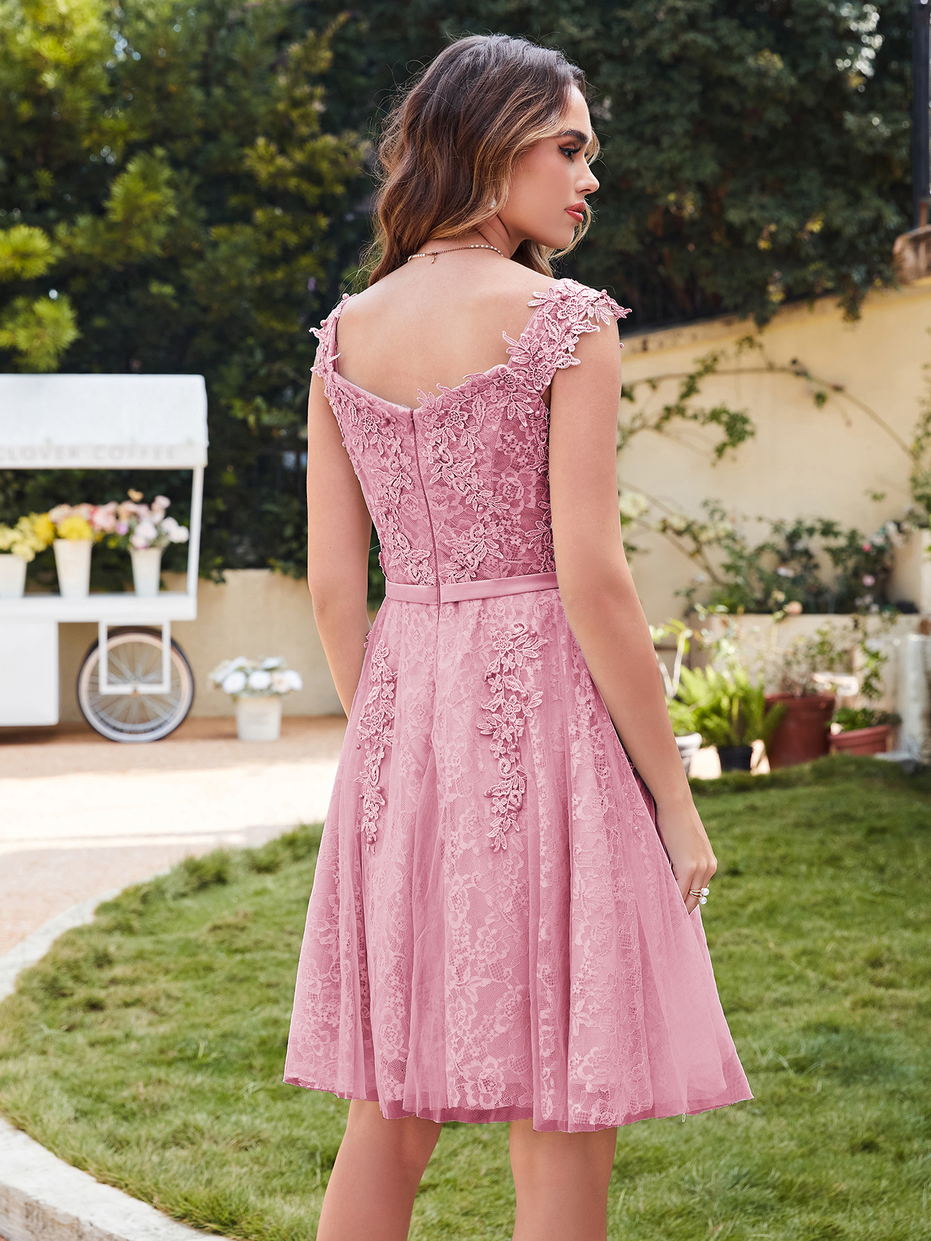 Stock Dusty Pink Sier Lace Tulle Tail Cocktail Dresses A E Off Shoulder Appliques Beads Short Homecoming Prom Gowns Cps764
