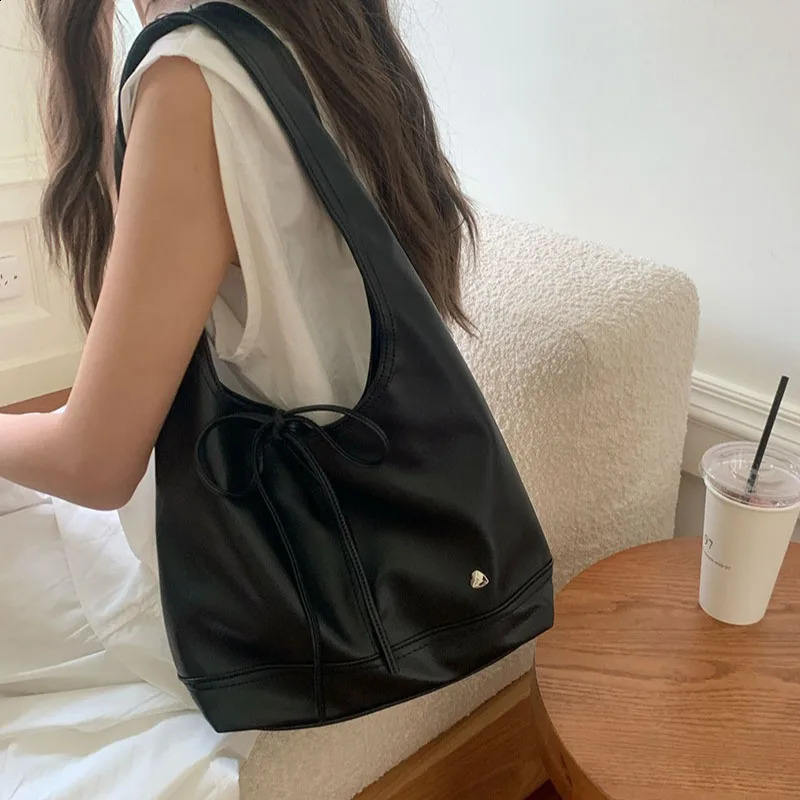 Chic Sweet Simplicity Tote Bag Women Elegant Solid Color Series Bow Shoulder Bag Portable Large Capacity Bag 241224