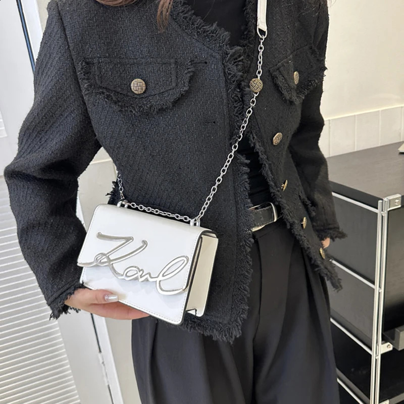 Womens letter leather multifunctional chain hot shoulder bag square retro large capacity handbag 240907