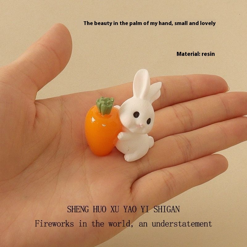 Moss Micro Creative Radish Rabbit Animal Resin Craftsmanship Horticultural Landscape DIY Decorative Desktop Ornament