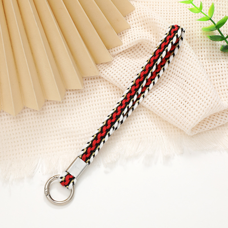 Yilian's new Xiaoxiangfeng series keychain pendant, phone case hanging rope, loss and anti fall short wrist strap gift