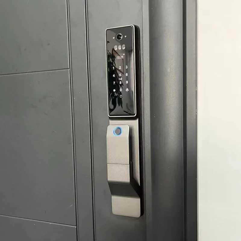Waterproof outdoor smart lock WiFi Alexa Tuya application aluminum alloy material fingerprint password with camera smart door lock CL240907