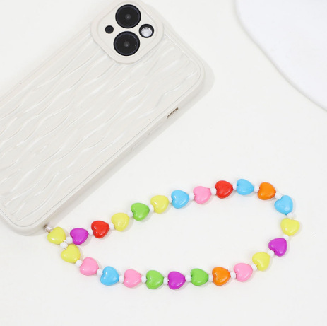 Yilian's new colorful heart-shaped bead chain, phone case pendant, fall and anti loss short hanging rope gift for women
