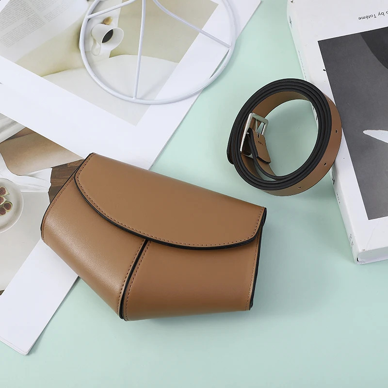 Womens Snake Waist Bag Heart Shaped Belt Bags Fanny Pack PU Leather Crossbody Chest Fashion Small Hip Purse 240906